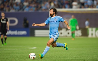 欧盈体育精华-世预赛虽败犹荣